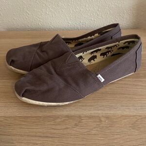 TOMS Womens 9 Gray Canvas Shoes
